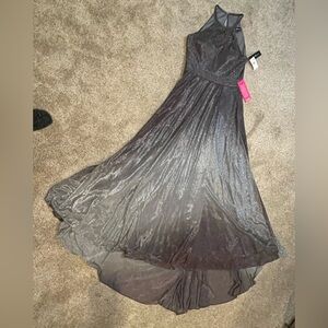 Betsy & Adam size 8 halter plum purple gown